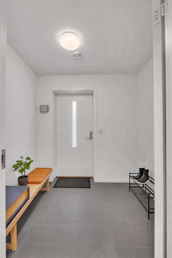 Kais Sauna, Jacuzzi, Cinema And Balcony House! Central Location Тромсьо Екстериор снимка